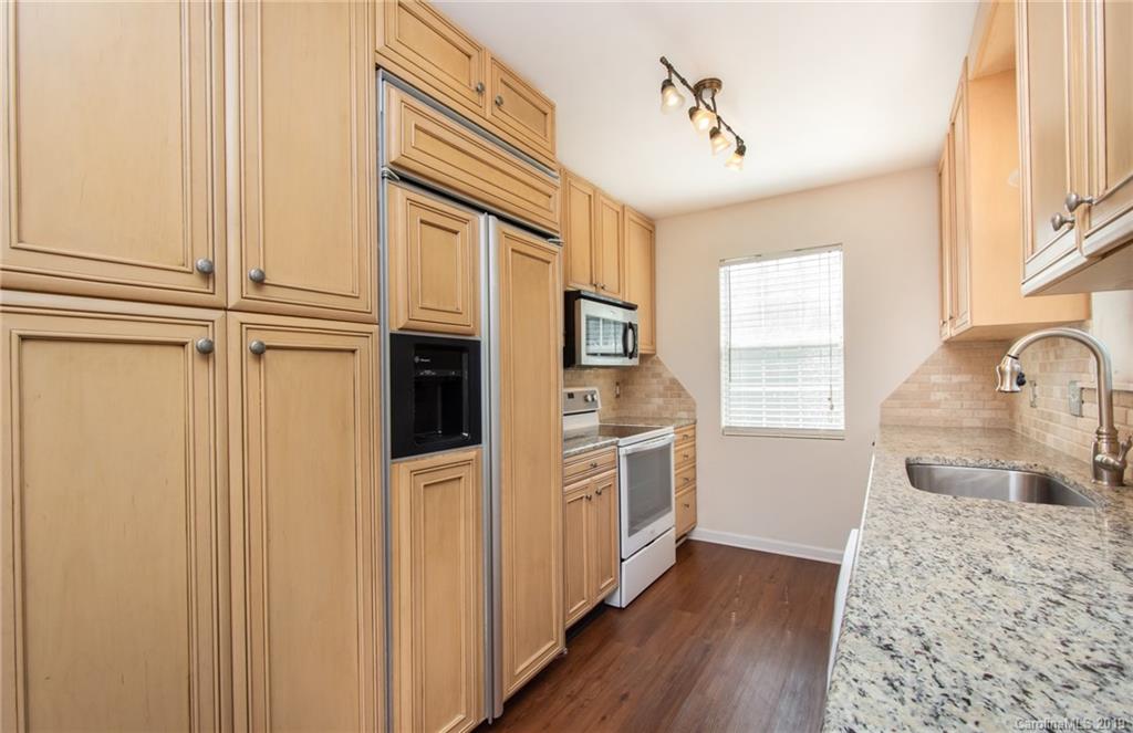 8400 Golf Ridge Drive Charlotte, NC 28277 - Photo 5 of 23