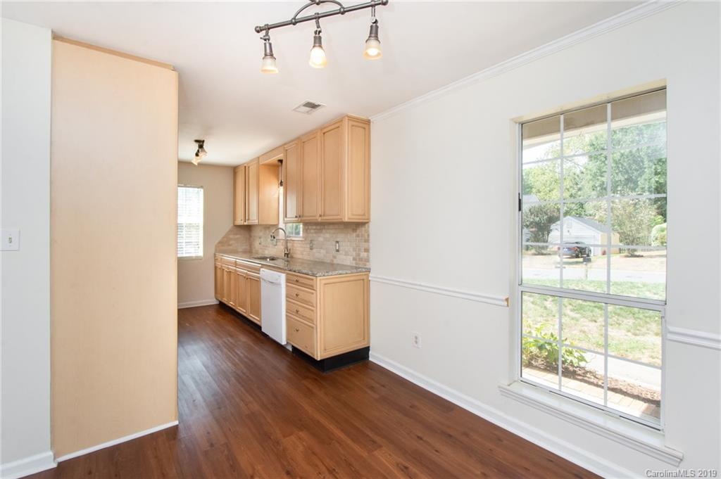 8400 Golf Ridge Drive Charlotte, NC 28277 - Photo 8 of 23