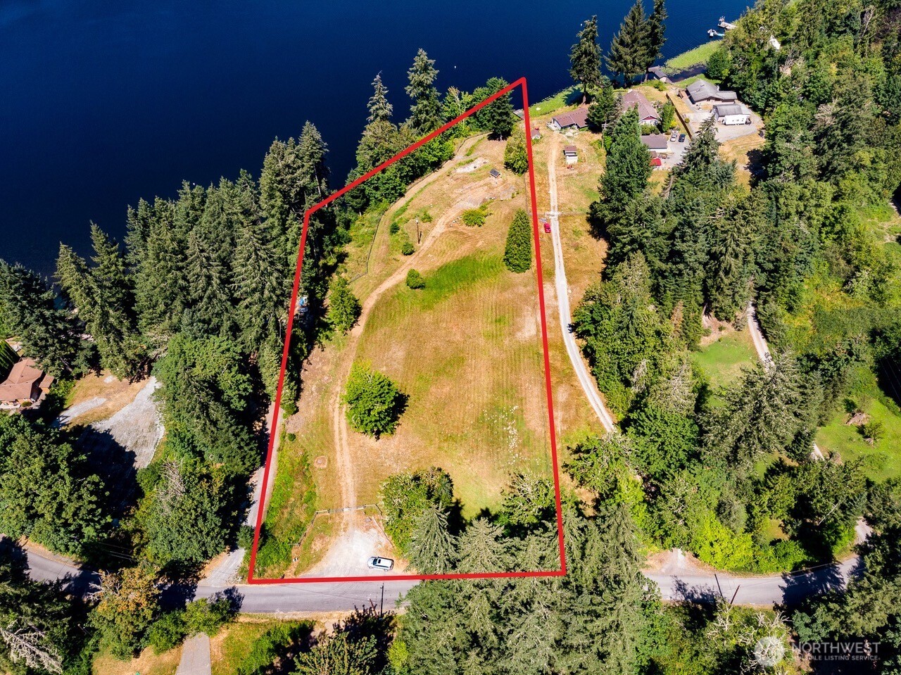 34304 Thomas Road East Eatonville, WA 98328 - Photo 2 of 13