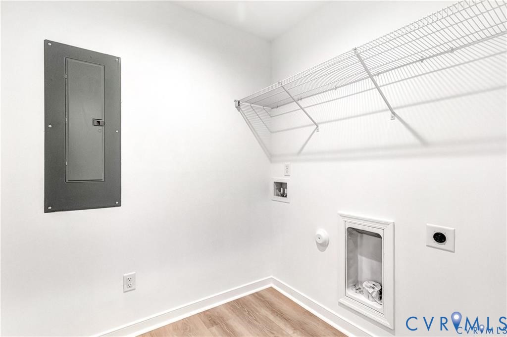512 Freedom Drive Ruther Glen, VA 22546 - Photo 20 of 36 a view of a small space