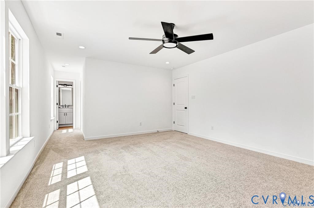 512 Freedom Drive Ruther Glen, VA 22546 - Photo 25 of 36 a view of a big room with carpet