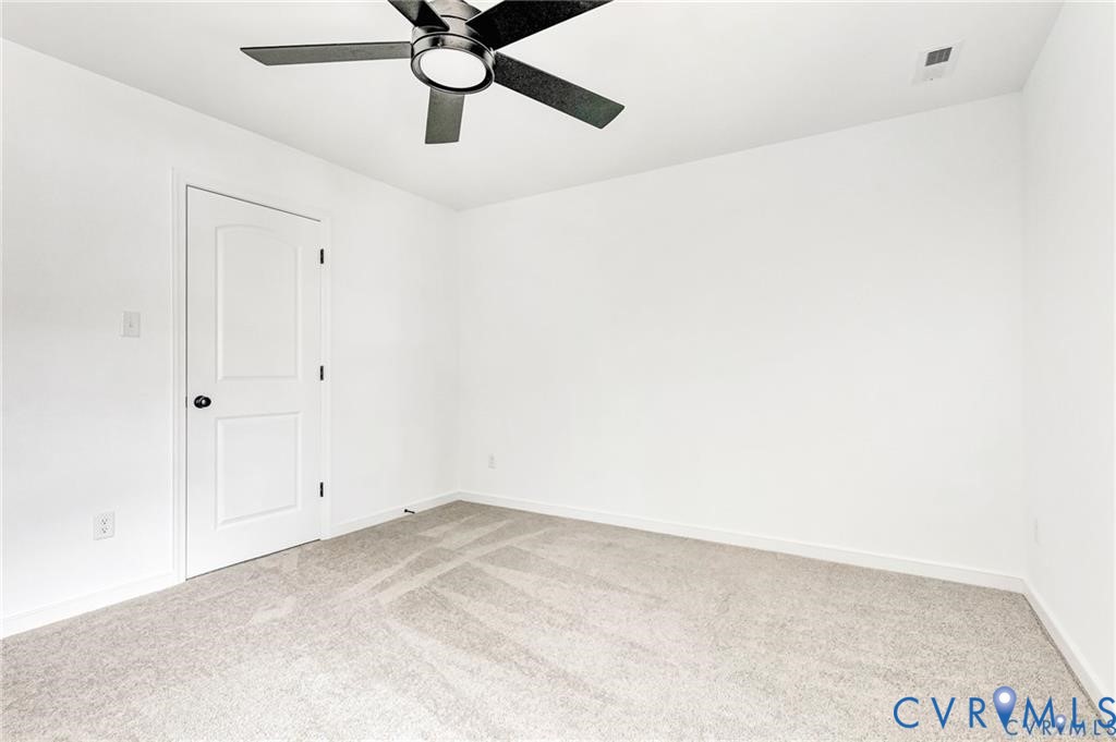 512 Freedom Drive Ruther Glen, VA 22546 - Photo 33 of 36