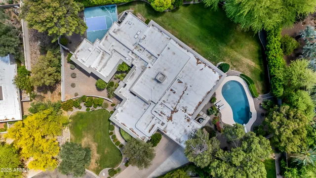 $2,999,000 | 9829 North 49th Place, Paradise Valley, AZ 85253