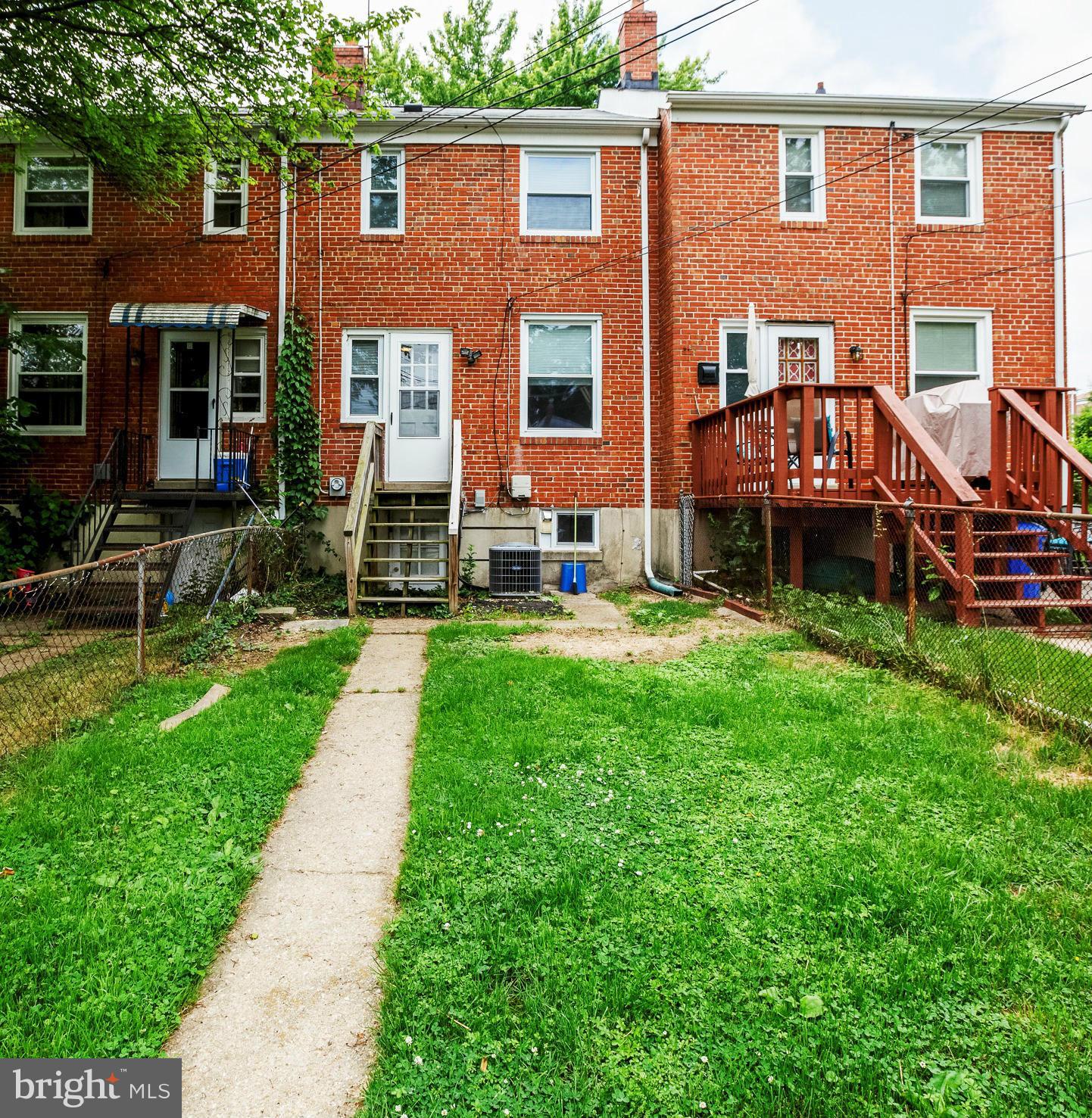 8511 Water Oak Road Baltimore, MD 21234 - Photo 2 of 20 Exterior (Front)