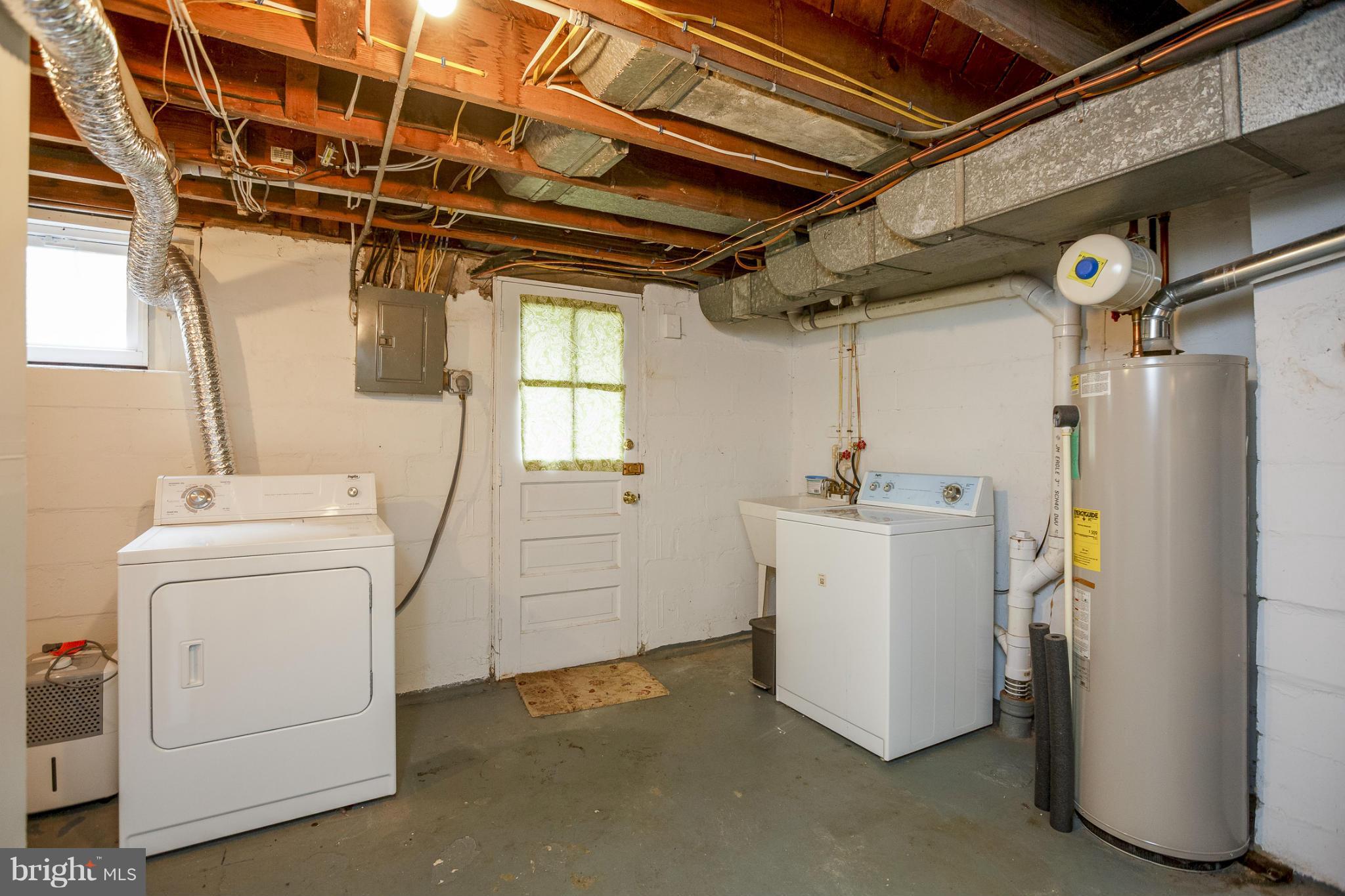 8511 Water Oak Road Baltimore, MD 21234 - Photo 17 of 20 Basement