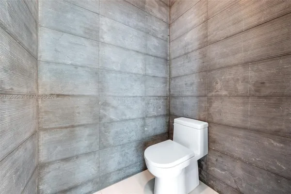 $19,750 | 480 Northeast 31st Street, Unit PH5101, Miami, FL 33137