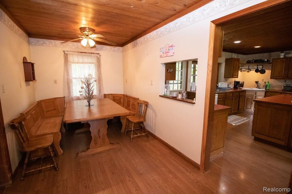 7726 North Gregory Road Fowlerville, MI 48836 - Photo 12 of 41 IMG_4143.jpg