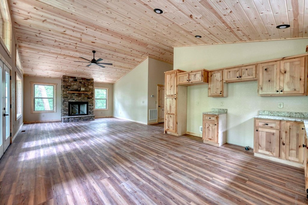 35 Adisi Ridge Murphy, NC 28906 - Photo 7 of 39 Gallery Image 7