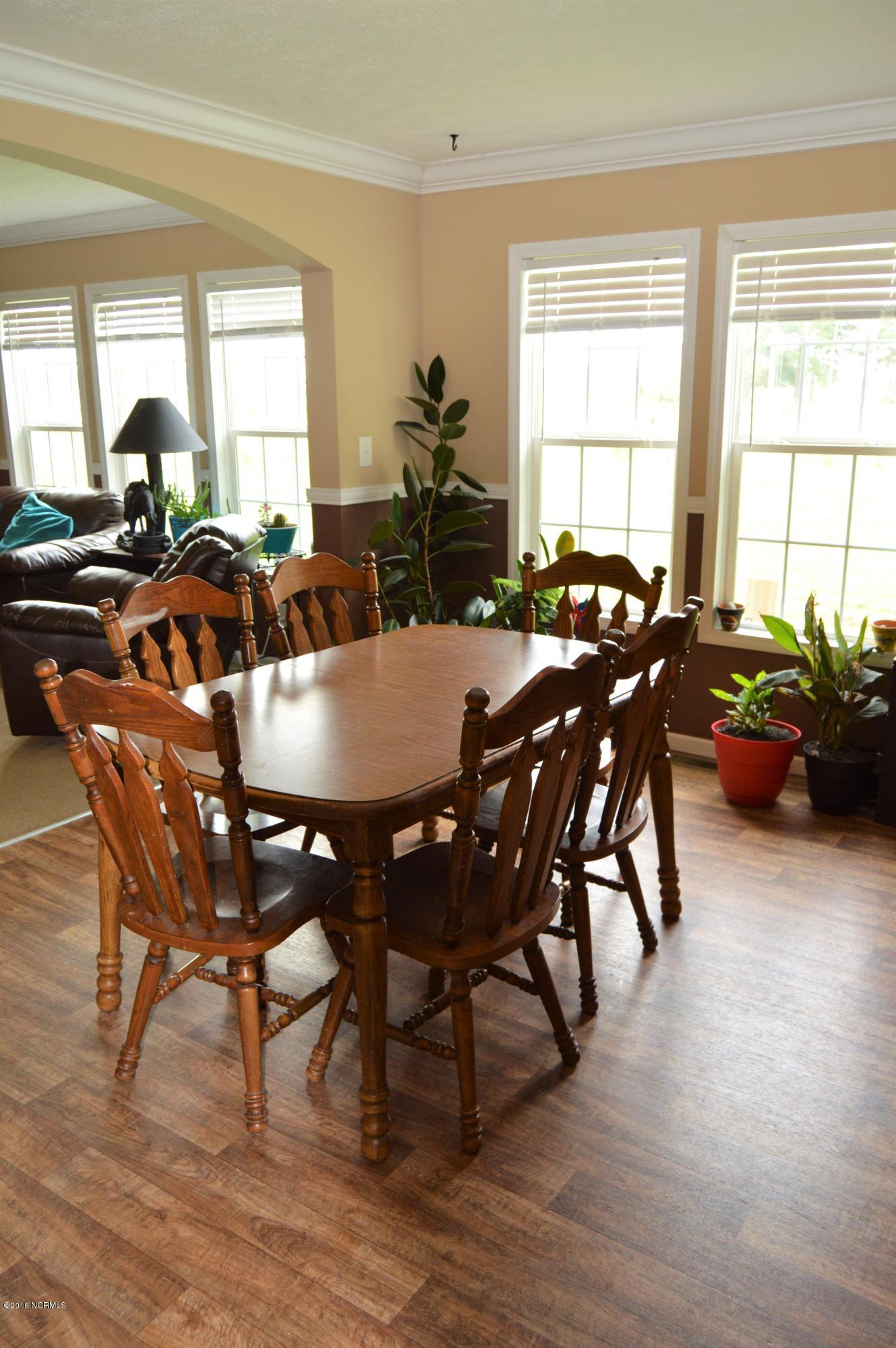 1852 Raccoon Road Willard, NC 28478 - Photo 7 of 34 dining room