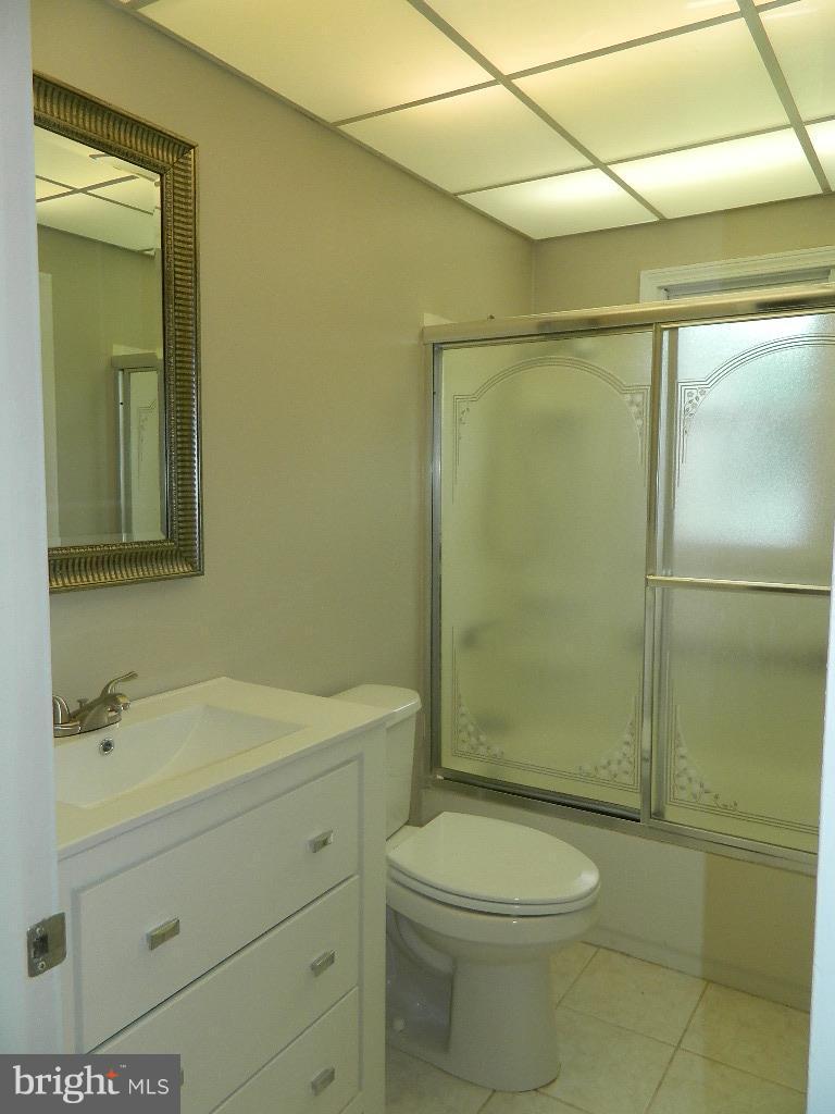 1252 Beach Road Edgewater, MD 21037 - Photo 5 of 20 Bath