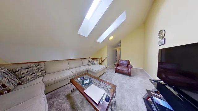 $250,000 | 2S705 Timber Drive, Warrenville, IL 60555