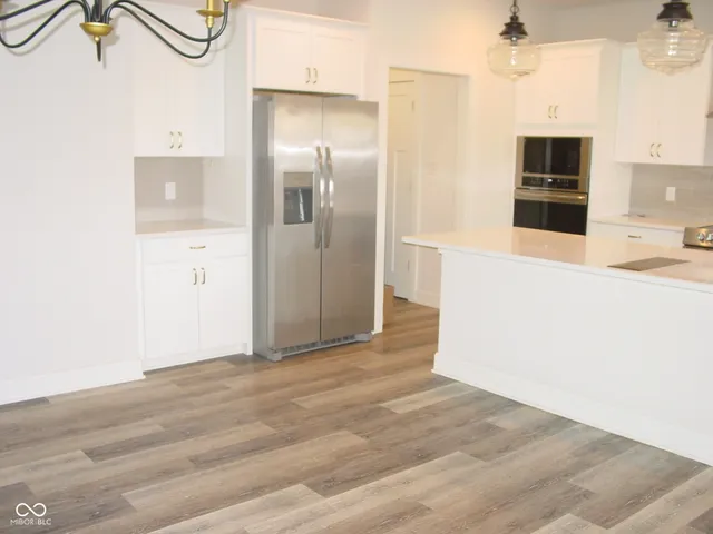 $429,500 | 4556 West Lakeway Drive, New Palestine, IN 46163