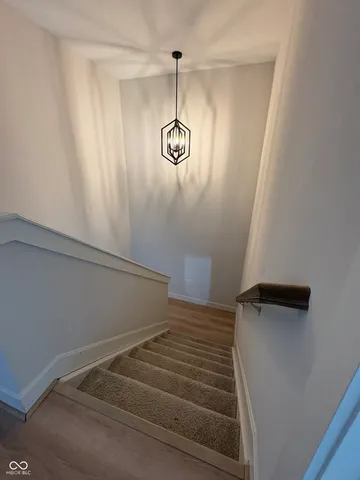 $429,500 | 4556 West Lakeway Drive, New Palestine, IN 46163