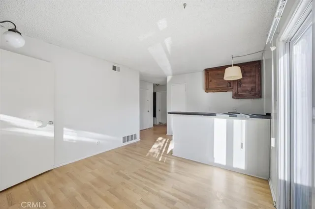 $2,350,000 | 1902 Highland Avenue, Manhattan Beach, CA 90266