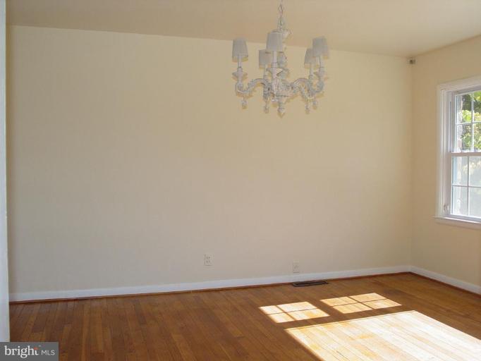 13414 Cambria Farms Road Phoenix, MD 21131 - Photo 4 of 25 Dining Room