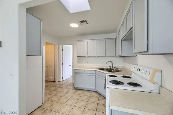 $855 | 2133 Ellis Street, Unit A, North Las Vegas, NV 89030