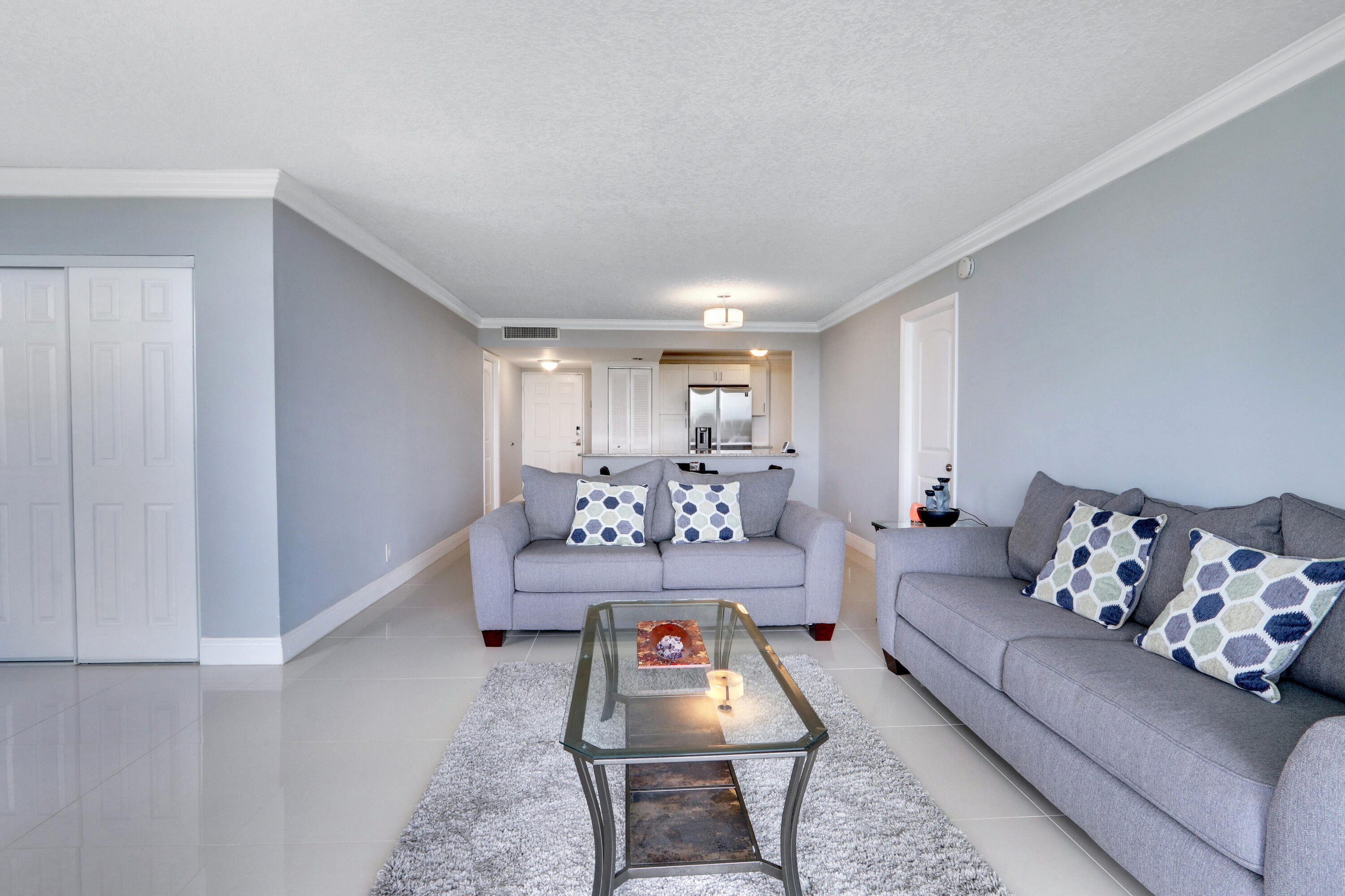 6699 Northwest 2nd Avenue, Unit PHN Boca Raton, FL 33487 - Photo 15 of 35 6699 NW 2nd Ave PHN Boca Raton-print-015