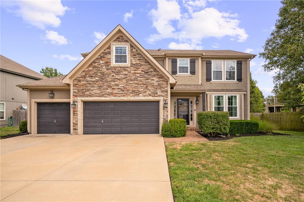 18533 South Sycamore Court Gardner, KS 66030 - Photo 1 of 1