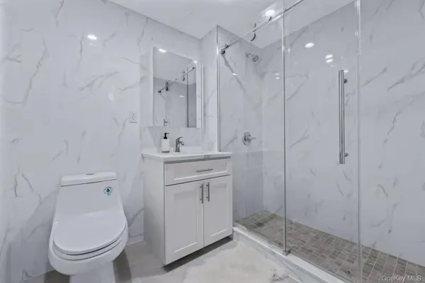 $678,800 | 97-30 64th Avenue, Unit 5A | Rego Park