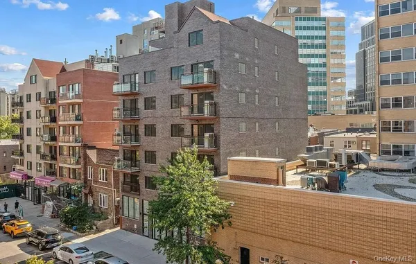 $678,800 | 97-30 64th Avenue, Unit 5A | Rego Park