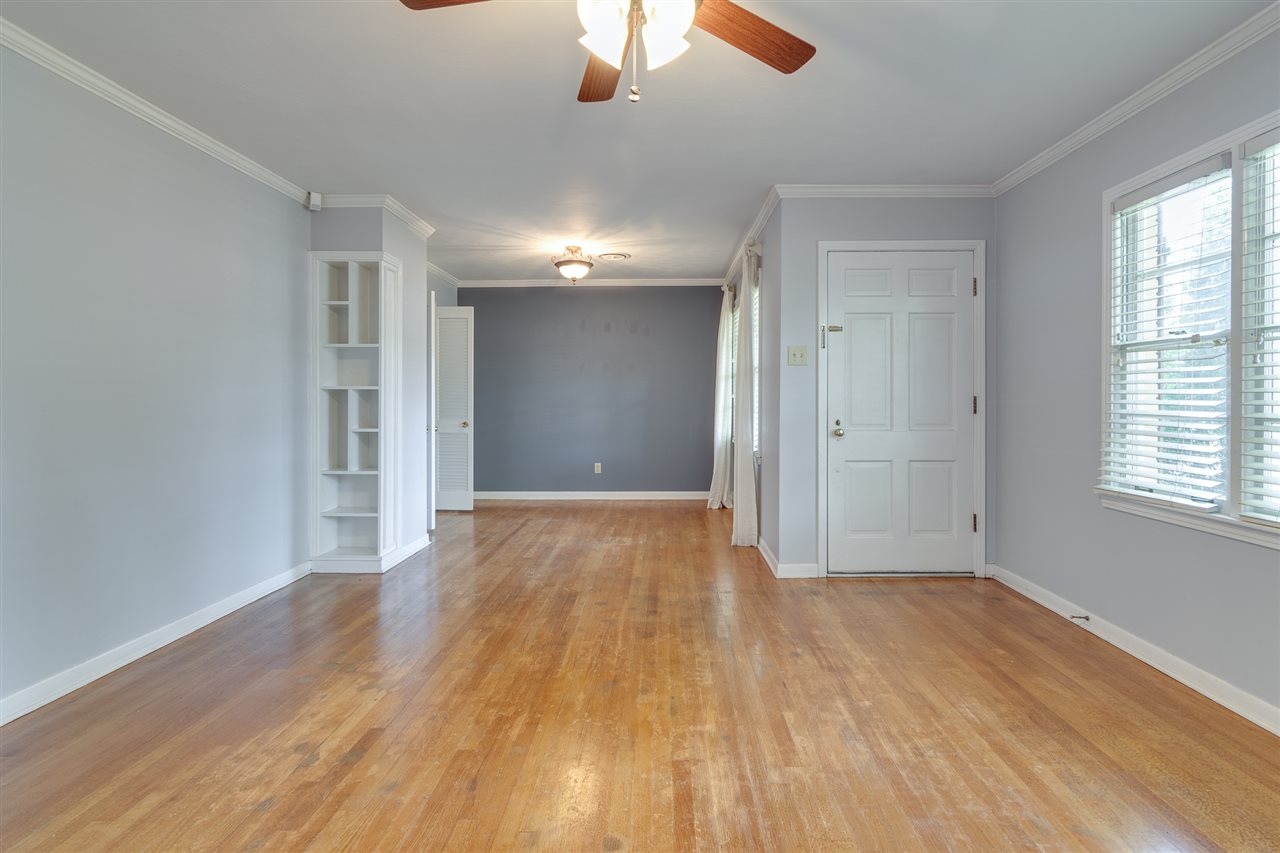 1565 Hayne Road Memphis, TN 38119 - Photo 3 of 25