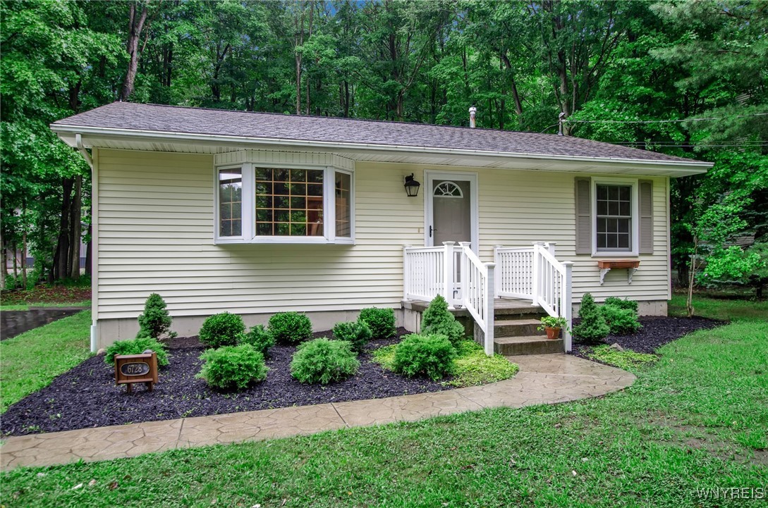 6728 Versailles Road Lake View, NY 14085 - Photo 1 of 1 Gallery Image 1