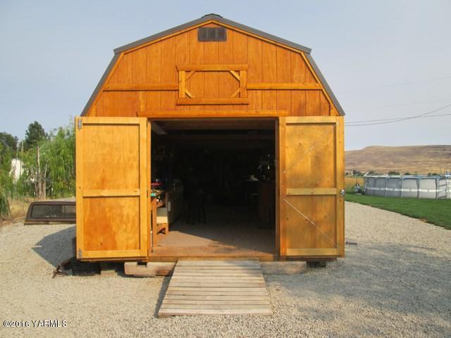 120751 Heck Road Prosser, WA 99350 - Photo 22 of 27