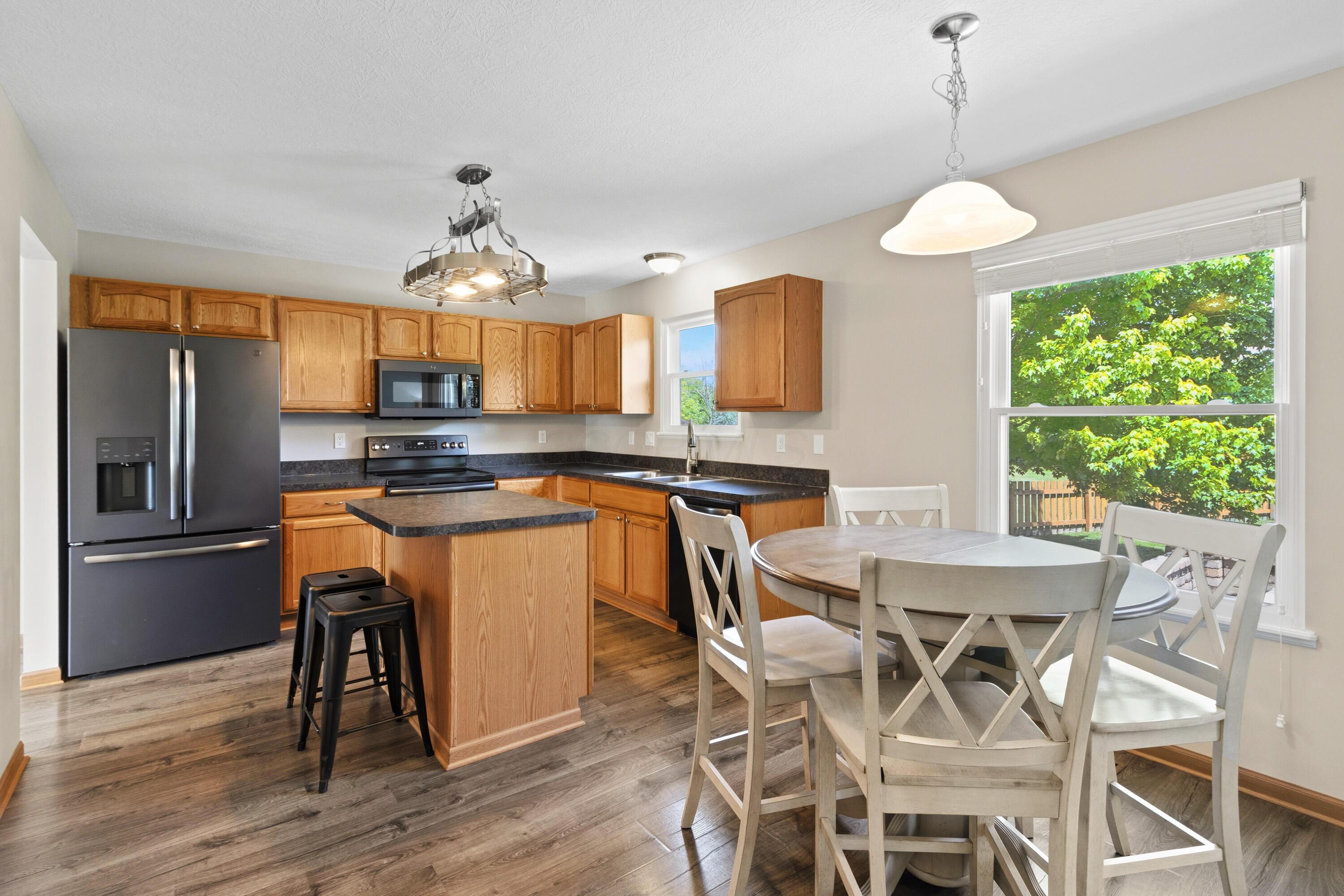 307 Cherry Leaf Road Delaware, OH 43015 - Photo 8 of 26
