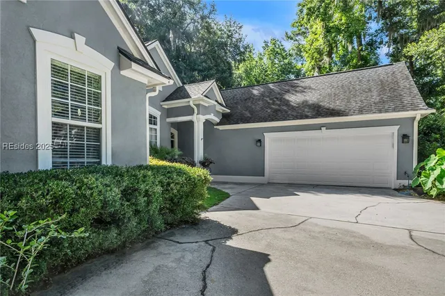 $680,000 | 19 Sea Island Drive, Bluffton, SC 29910