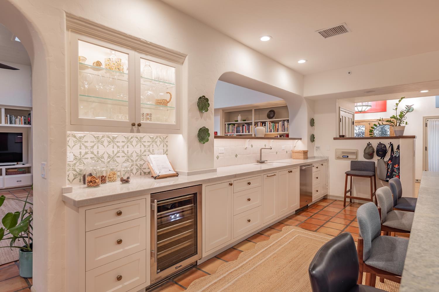 11020 Rodeo Drive Oak View, CA 93022 - Photo 22 of 38 Gallery Image 22