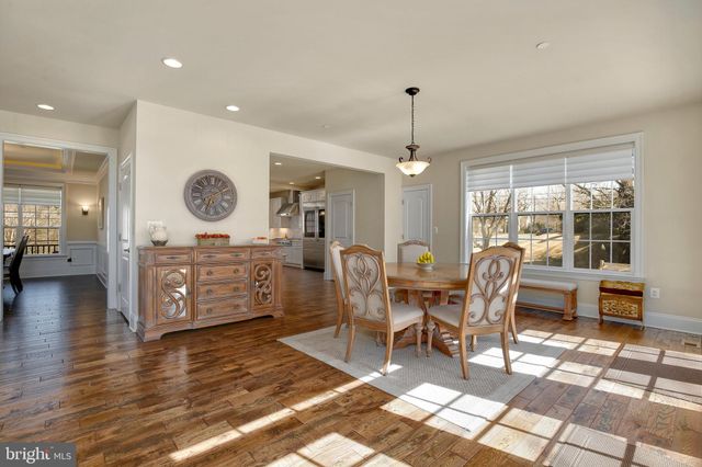 $2,220,000 | 5600 Namakagan Road, Bethesda, MD 20816