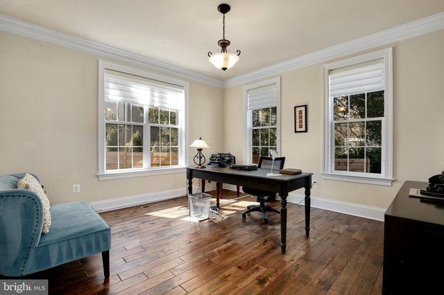 $2,220,000 | 5600 Namakagan Road, Bethesda, MD 20816