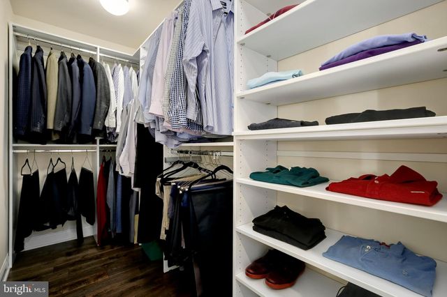 $2,220,000 | 5600 Namakagan Road, Bethesda, MD 20816