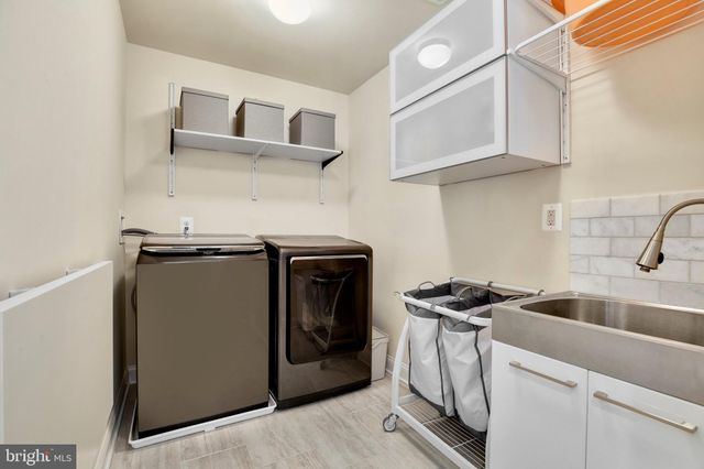 $2,220,000 | 5600 Namakagan Road, Bethesda, MD 20816