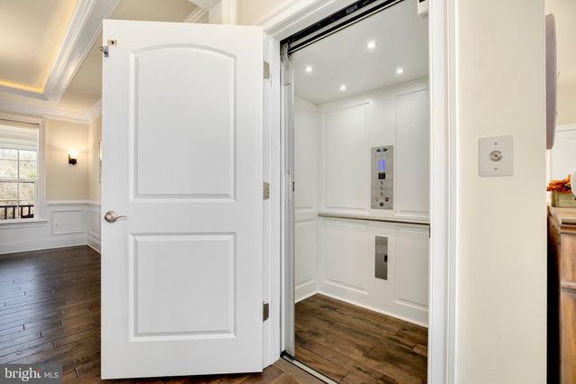 $2,220,000 | 5600 Namakagan Road, Bethesda, MD 20816