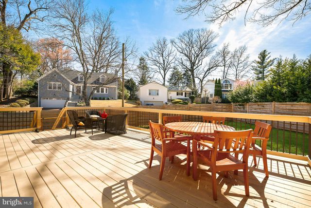 $2,220,000 | 5600 Namakagan Road, Bethesda, MD 20816