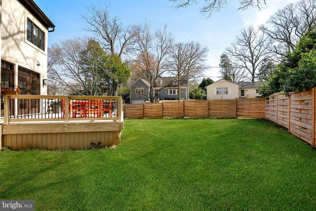 $2,220,000 | 5600 Namakagan Road, Bethesda, MD 20816