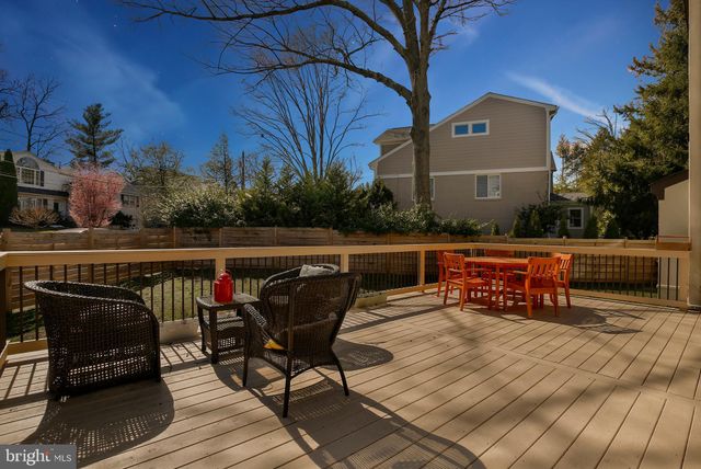 $2,220,000 | 5600 Namakagan Road, Bethesda, MD 20816
