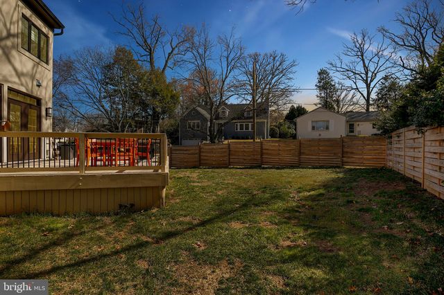 $2,220,000 | 5600 Namakagan Road, Bethesda, MD 20816