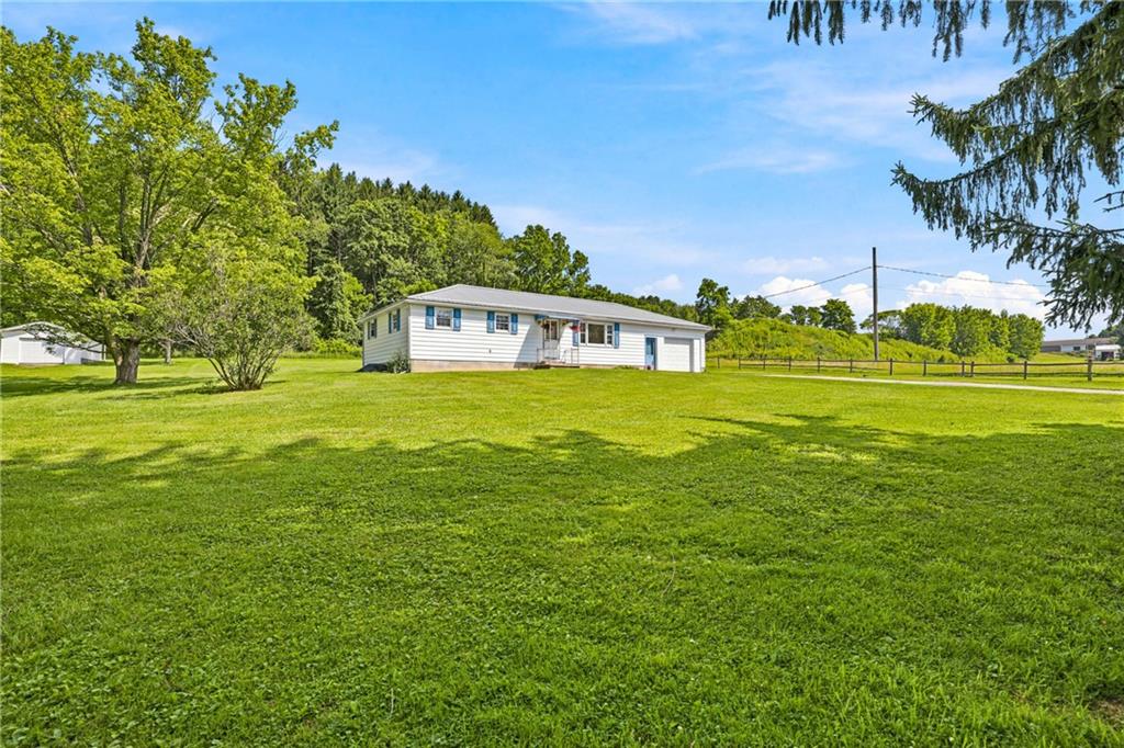 806 Briar Patch Road Somerset, PA 15501 - Photo 7 of 49