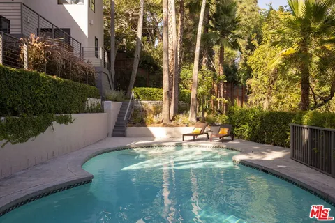 $2,750,000 | 5692 Holly Oak Drive, Los Angeles, CA 90068