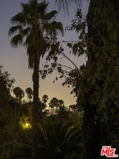 $2,750,000 | 5692 Holly Oak Drive, Los Angeles, CA 90068