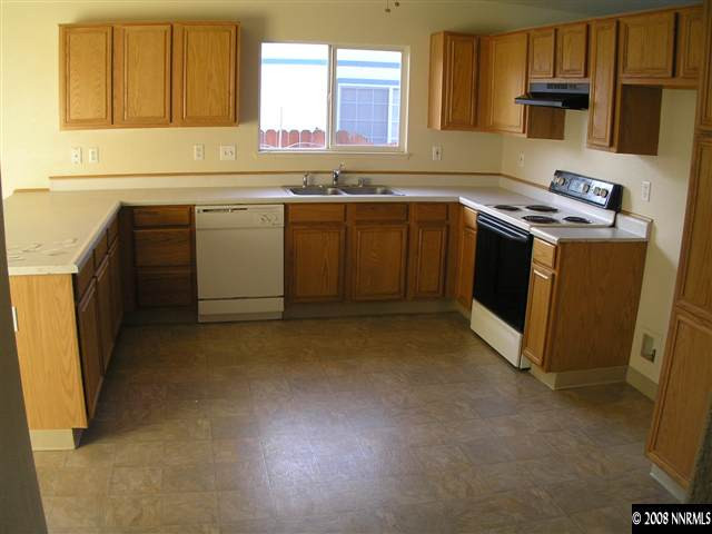 17864 Valecito Court Reno, NV 89508 - Photo 2 of 6 Photo 2