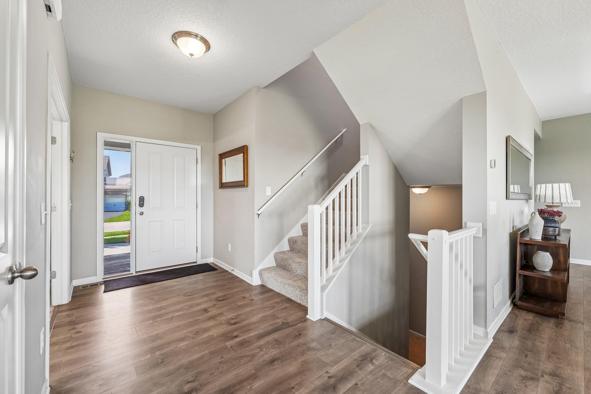 4647 Copper Ridge Drive St. Paul, MN 55129 - Photo 2 of 66