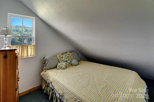 $575,000 | 54 Barnwood Way, Whittier, NC 28789