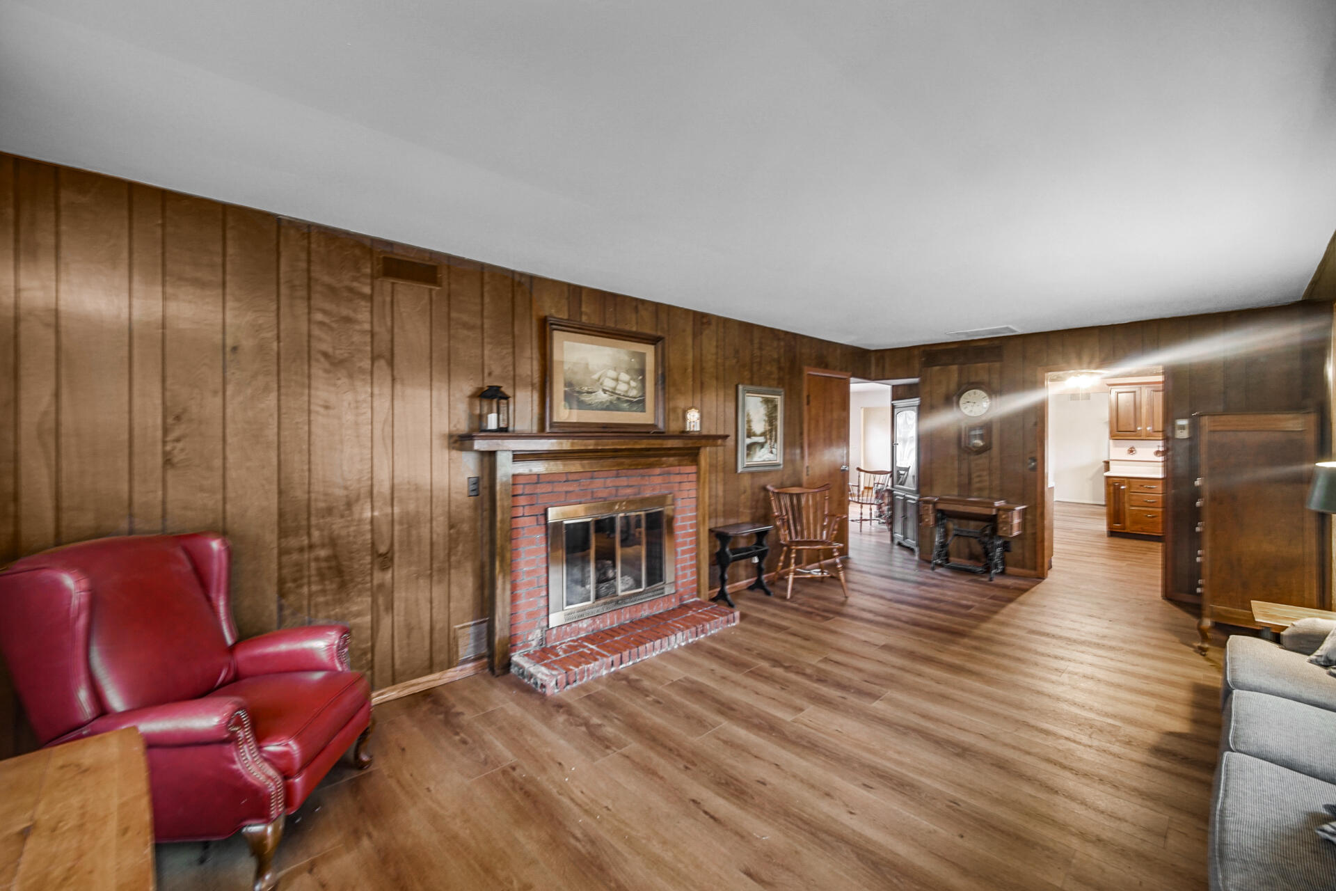 660 North 700 West Hobart, IN 46342 - Photo 13 of 40 1920x1280