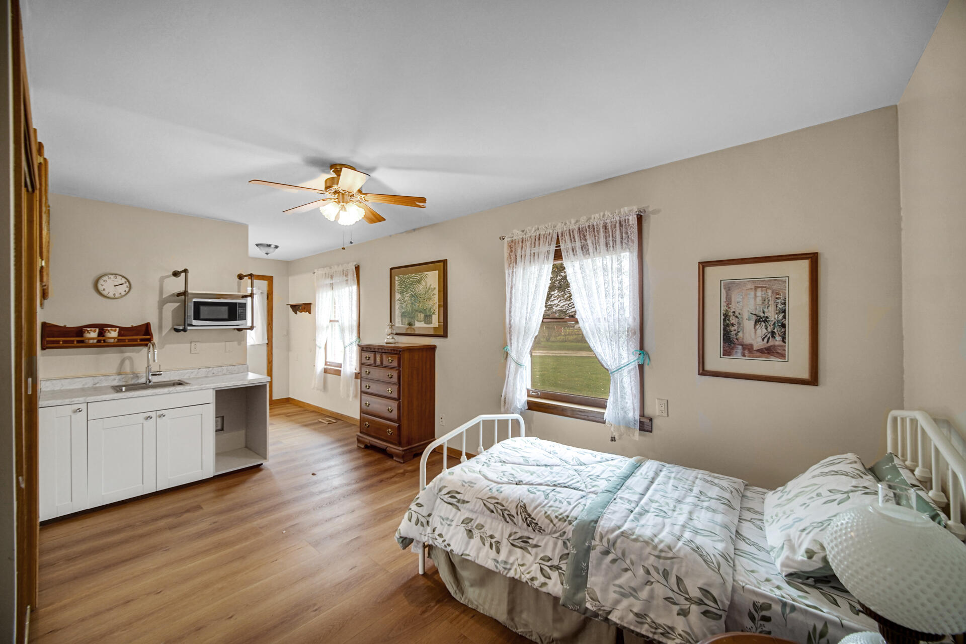 660 North 700 West Hobart, IN 46342 - Photo 20 of 40 1920x1280