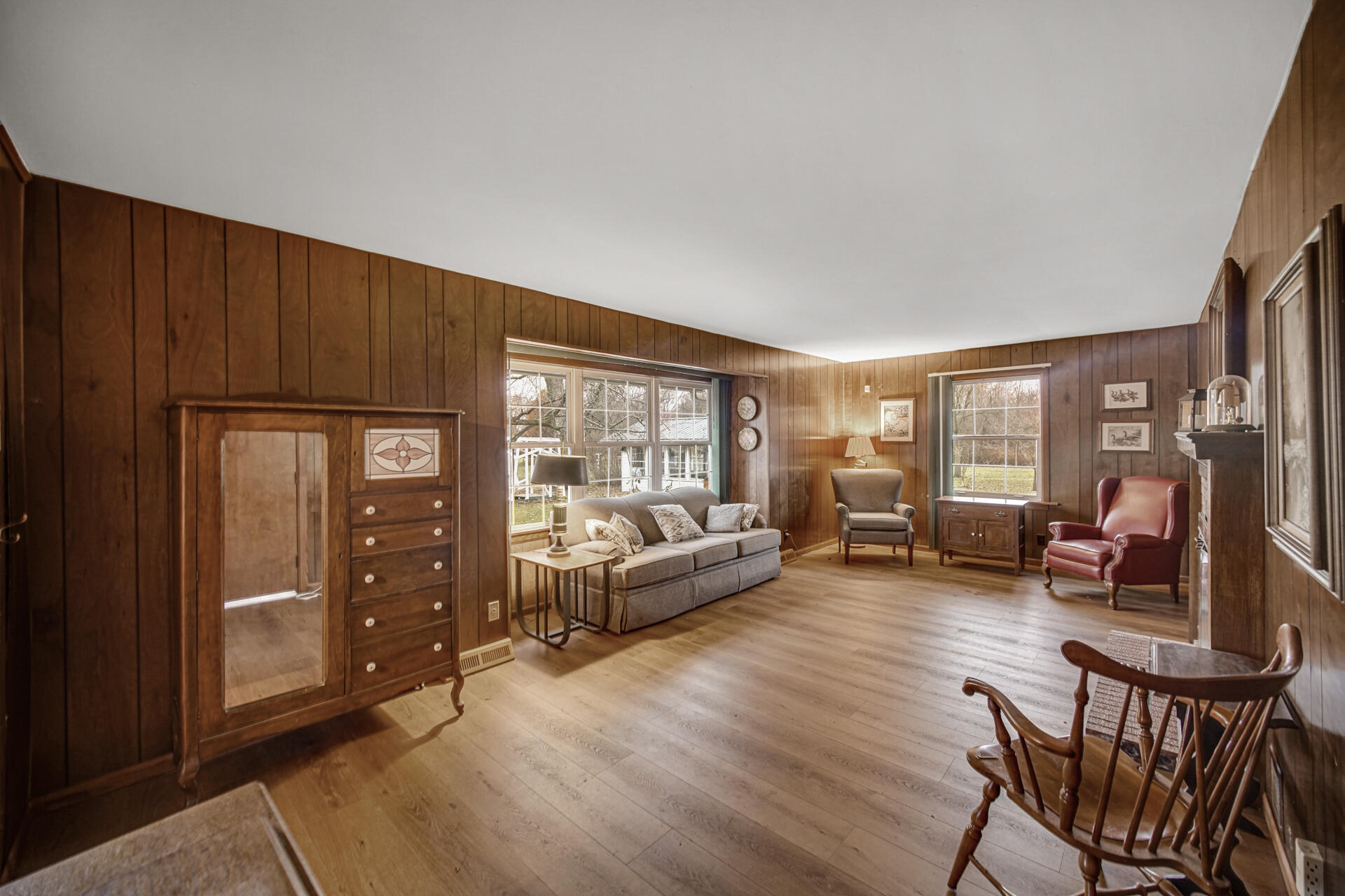 660 North 700 West Hobart, IN 46342 - Photo 6 of 40 1920x1280