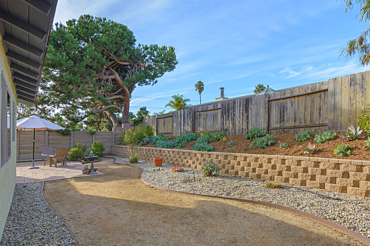 1708 Old Mill Road Encinitas, CA 92024 - Photo 18 of 25