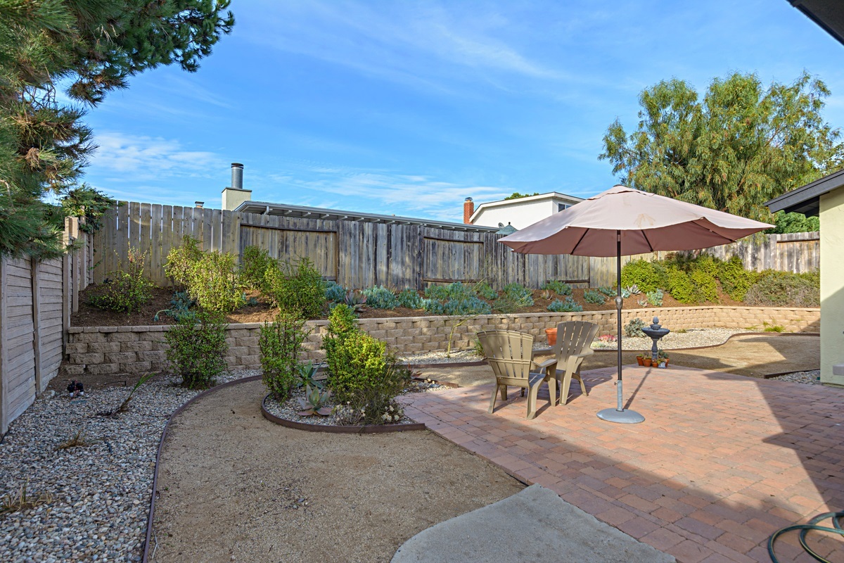 1708 Old Mill Road Encinitas, CA 92024 - Photo 4 of 25